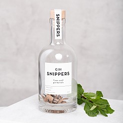 SNIPPERS GIN. Faça o seu próprio gin numa garrafa. 350ml 