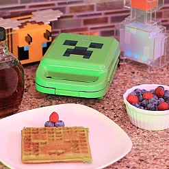 Ferro para waffles Minecraft com a forma de um Creeper