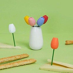 Garfos de aperitivo em forma de tulipa