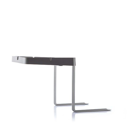 Pode ajustar a altura da mesa em função da espessura do seu colchão: entre 15 e 20 cm.