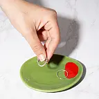 Pratinho em forma de azeitona