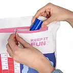 Bolso com fecho para guardar as peças