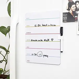 Quadro magnético com os dias da semana