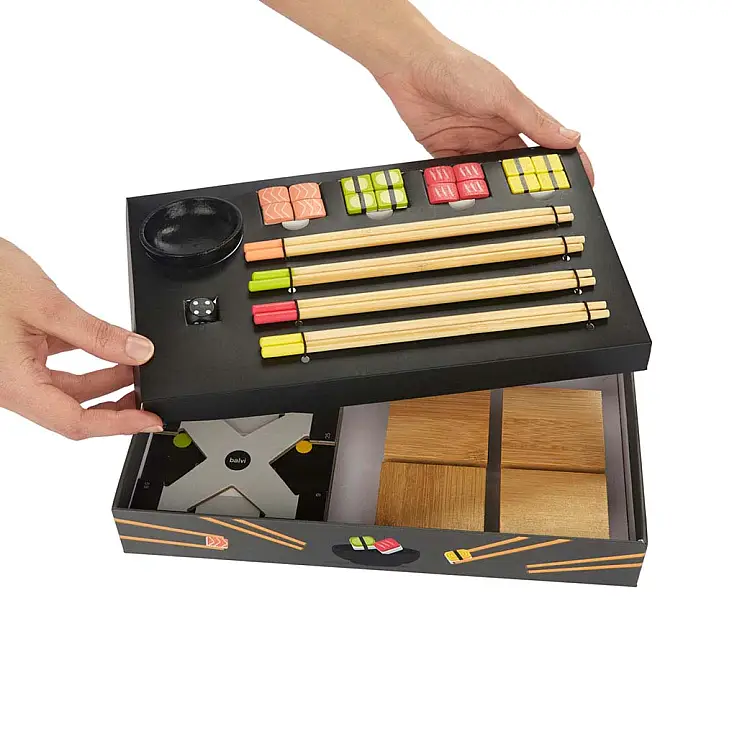 A prenda perfeita para os amantes do Parcheesi e da comida japonesa.