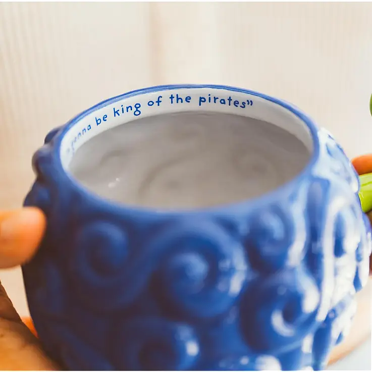 Inclui a frase "I'm gonna be king of the pirates" (Vou ser o rei dos piratas).