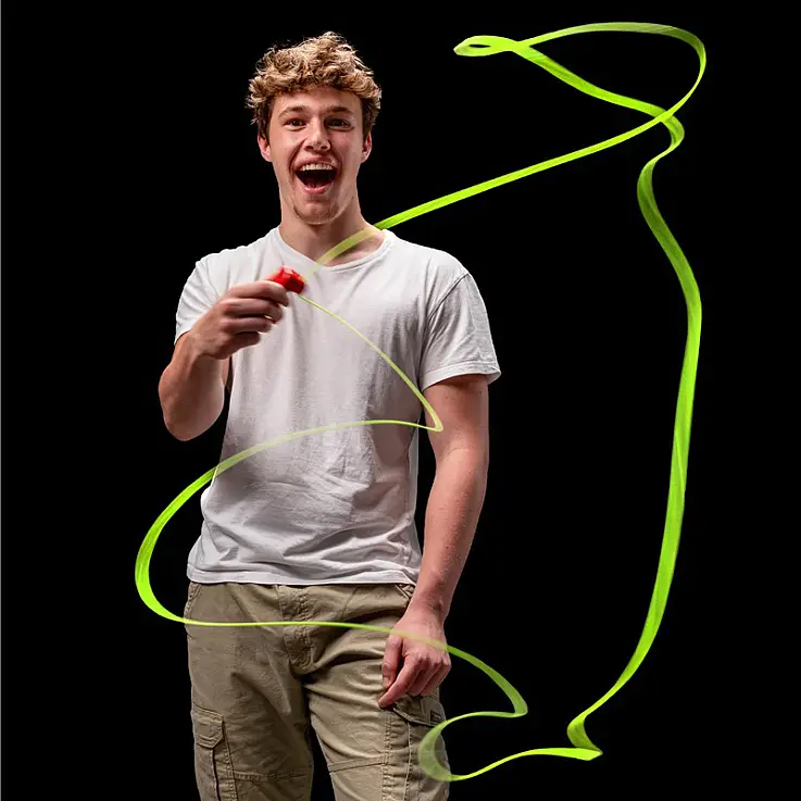 ZipString Brinquedo de corda que flutua no ar