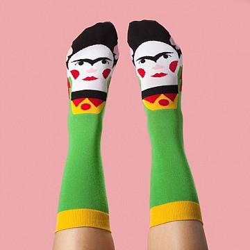 Chatty Feet